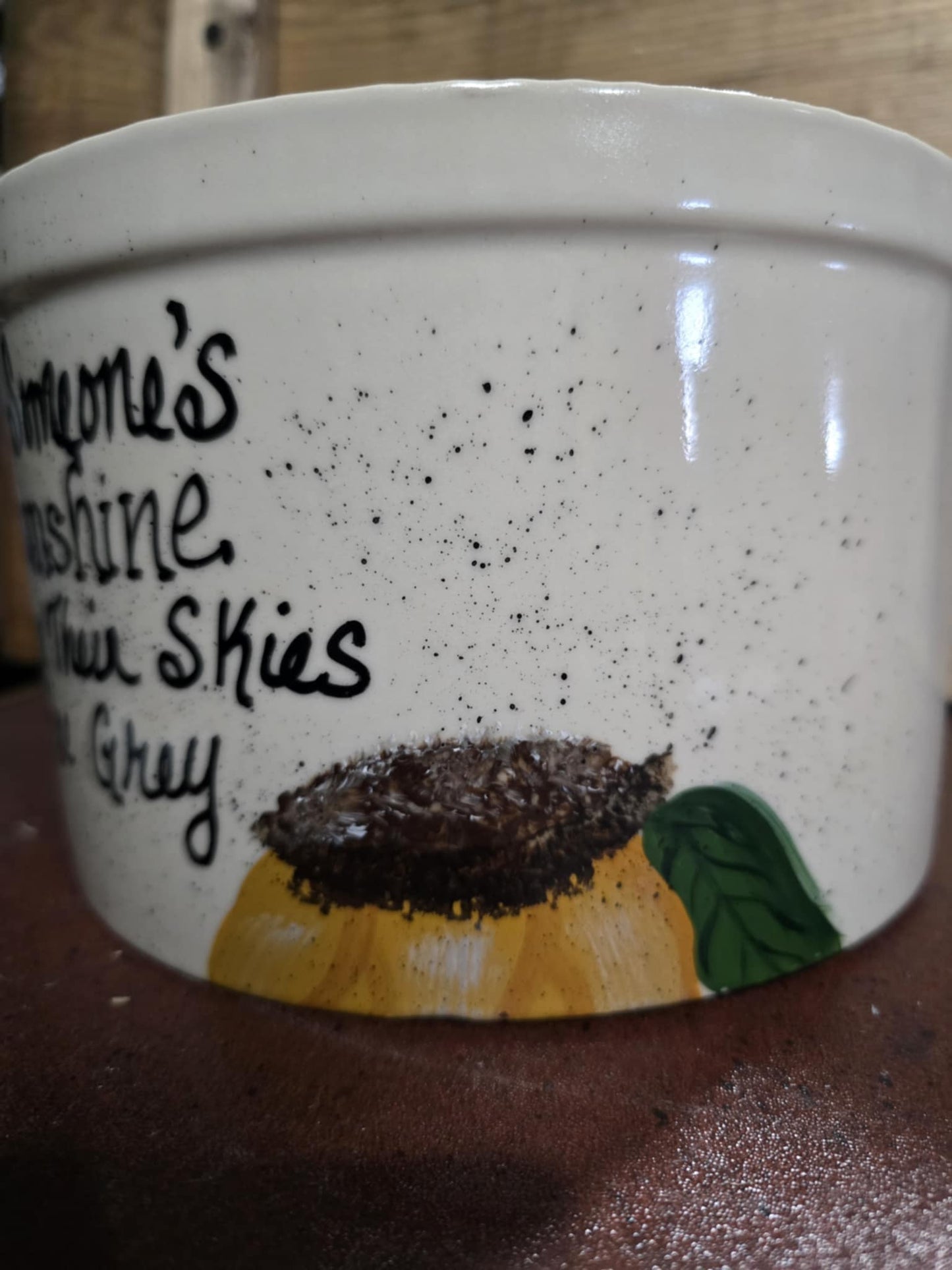 Be Someone's Sunshine Crock